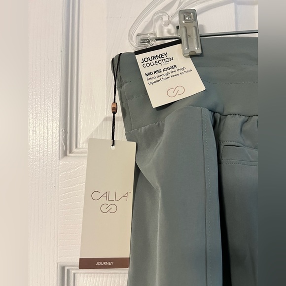 Olive cargo pocket joggers size xxl - Picture 4 of 5